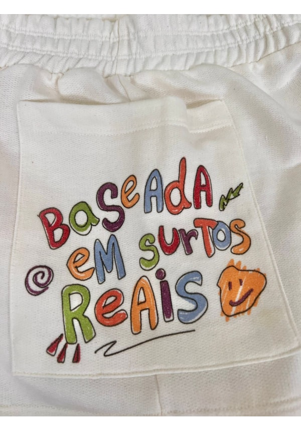 Short Moletom Baseada em Surtos Reais - Off-White