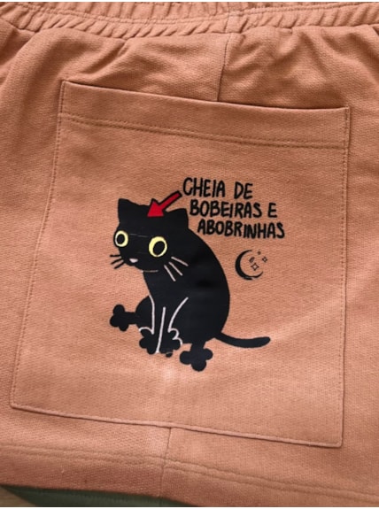 Short Moletom - Gato Bobeiras e Abobrinhas - Capuccino