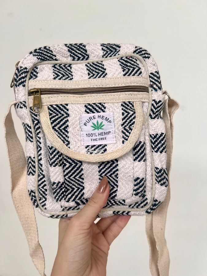 Shoulder Bag Hemp Listras Cânhamo - Preto e Branco — imagem 1