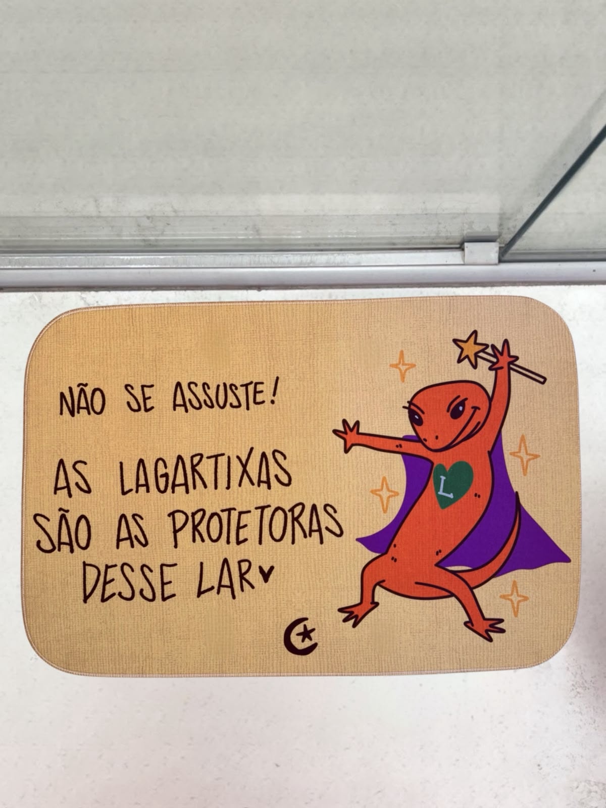 Tapete Lagartixa Protetora — imagem 1