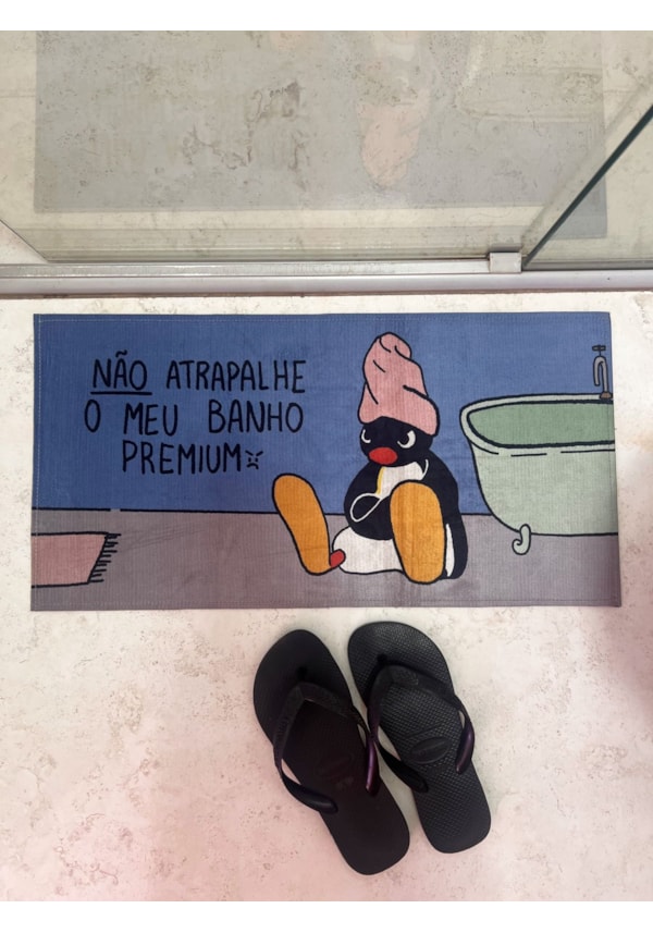 Tapete Pingu no Banho